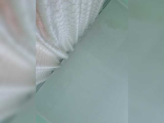 -kisulay- live cam on BongaCams