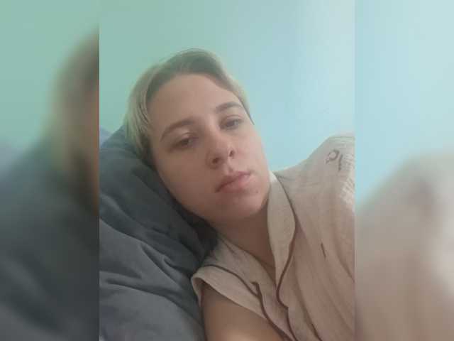 -kisulay- live cam on BongaCams