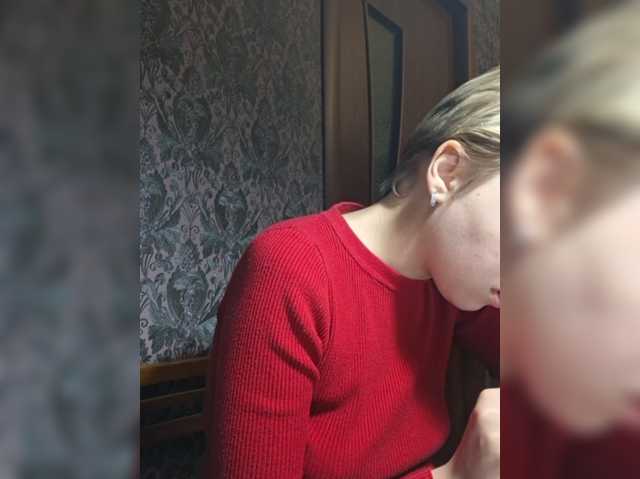 -kisulay- live cam on BongaCams
