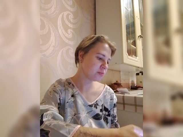 -kisulay- live cam on BongaCams