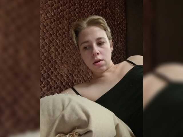 -kisulay- live cam on BongaCams