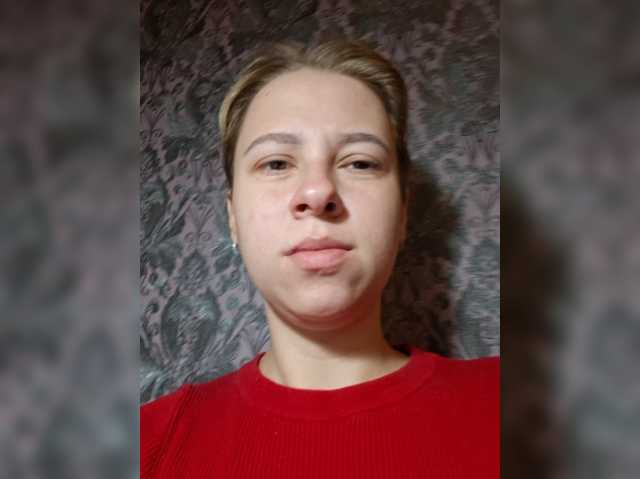 -kisulay- live cam on BongaCams