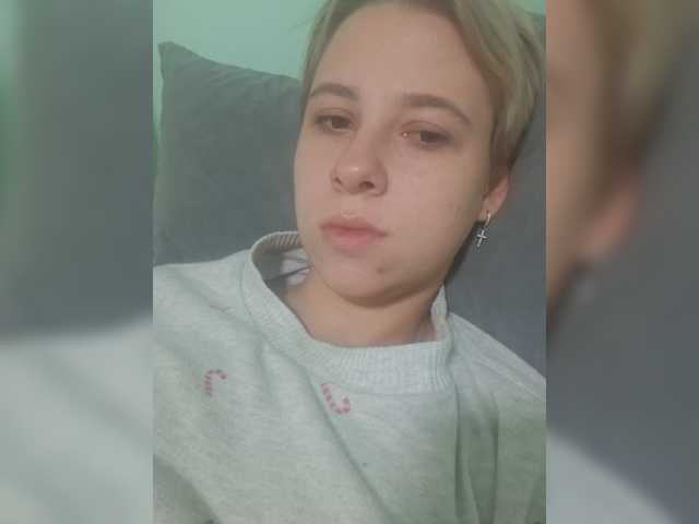 -kisulay- live cam on BongaCams