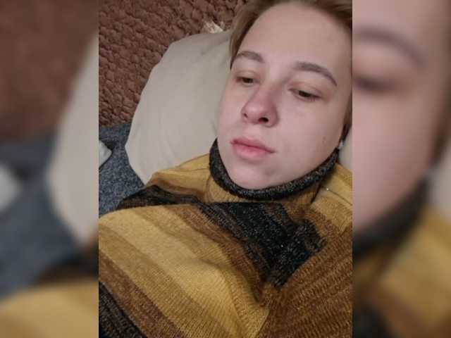 -kisulay- live cam on BongaCams