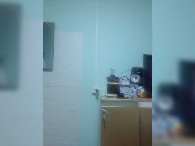 -kisulay- live cam on BongaCams