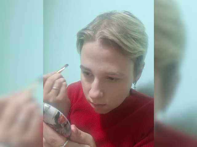 -kisulay- live cam on BongaCams
