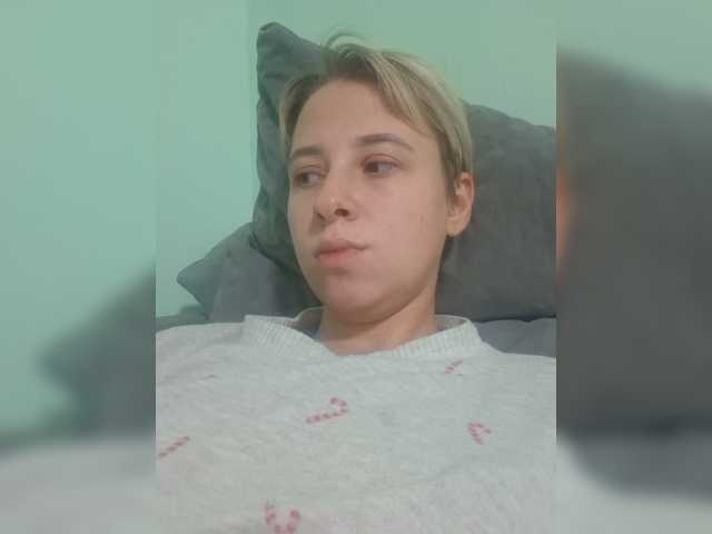 -kisulay- live cam on BongaCams