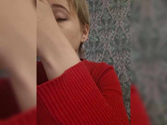 -kisulay- live cam on BongaCams