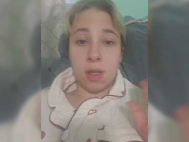 -kisulay- live cam on BongaCams