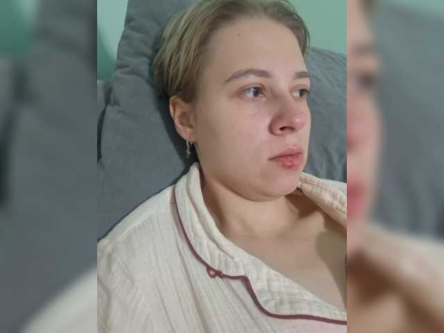 -kisulay- live cam on BongaCams