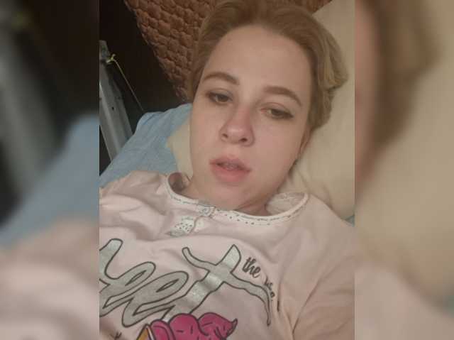 -kisulay- live cam on BongaCams