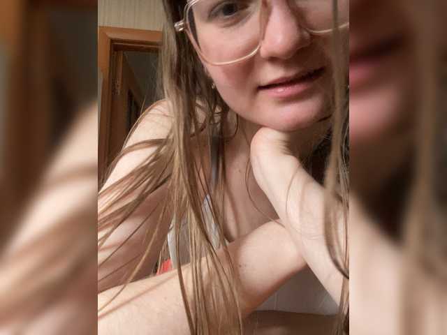 --tata--'s BongaCams show and profile