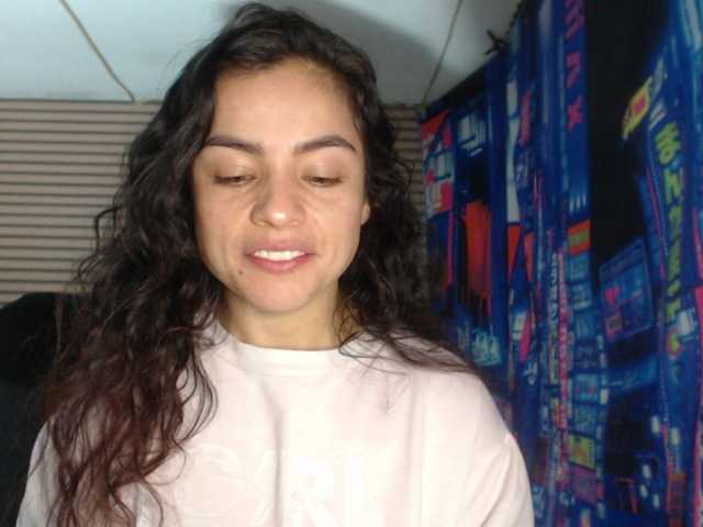 rosse2504 live cam on BongaCams