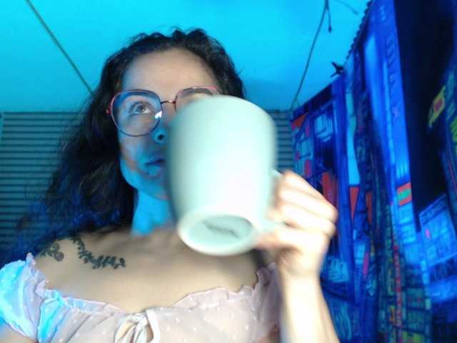rosse2504 live cam on BongaCams