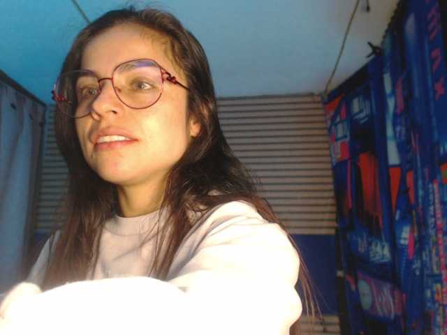 rosse2504 live cam on BongaCams
