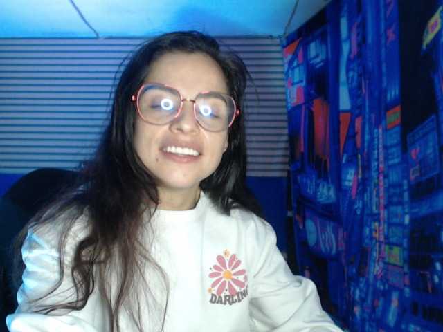 rosse2504 live cam on BongaCams