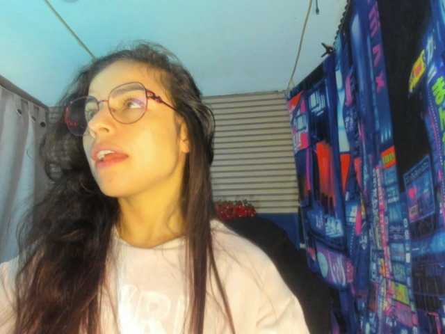 rosse2504 live webcam show
