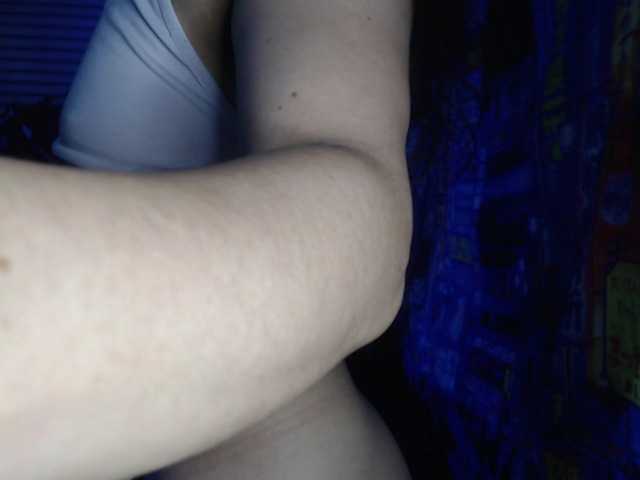 rosse2504 live cam on BongaCams