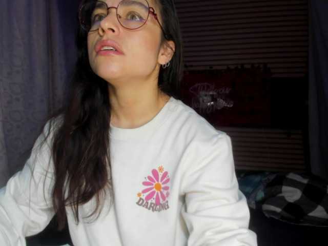 rosse2504's BongaCams show and profile