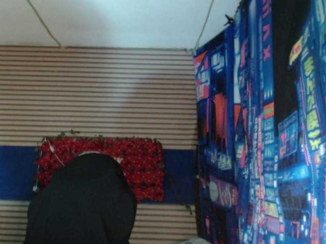 rosse2504 live cam on BongaCams