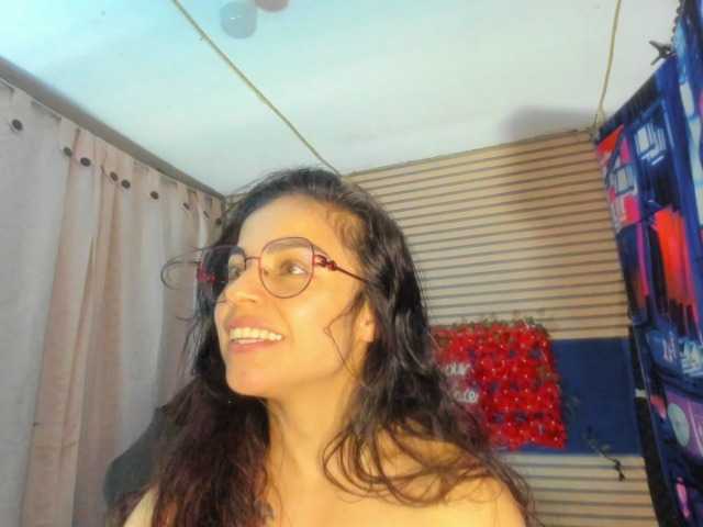 rosse2504 live webcam show