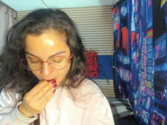 rosse2504 live webcam show
