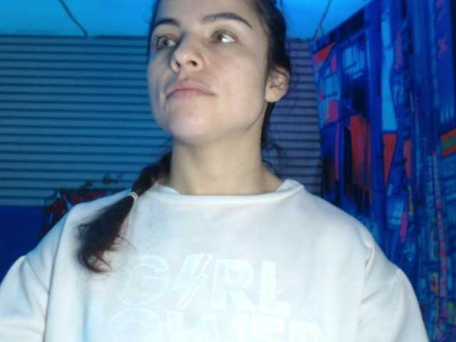 rosse2504 live cam on BongaCams
