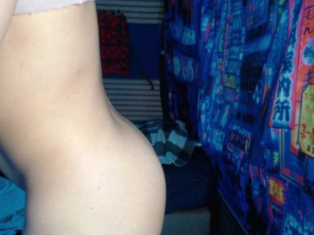 rosse2504 — live female cam