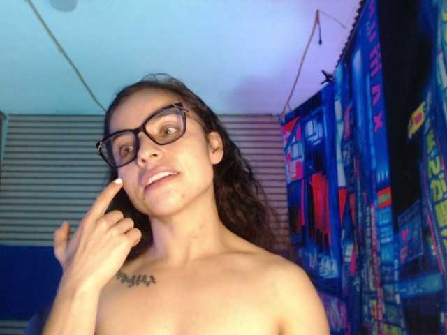 rosse2504 live cam preview