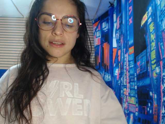 rosse2504 live cam on BongaCams