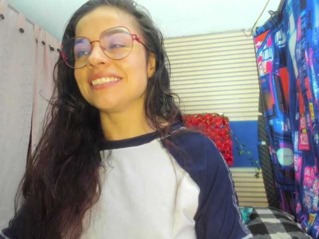 rosse2504 live cam on UnifiedCams