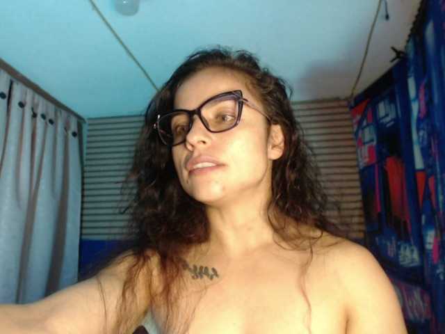rosse2504 live cam preview