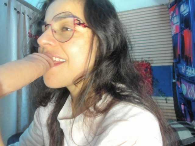 rosse2504 live webcam show