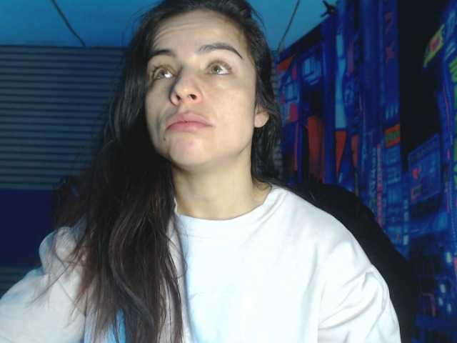 rosse2504 live cam on BongaCams