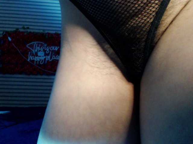 rosse2504 live cam on BongaCams