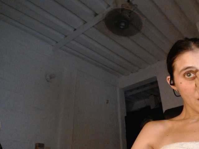 mariecam420 live webcam show