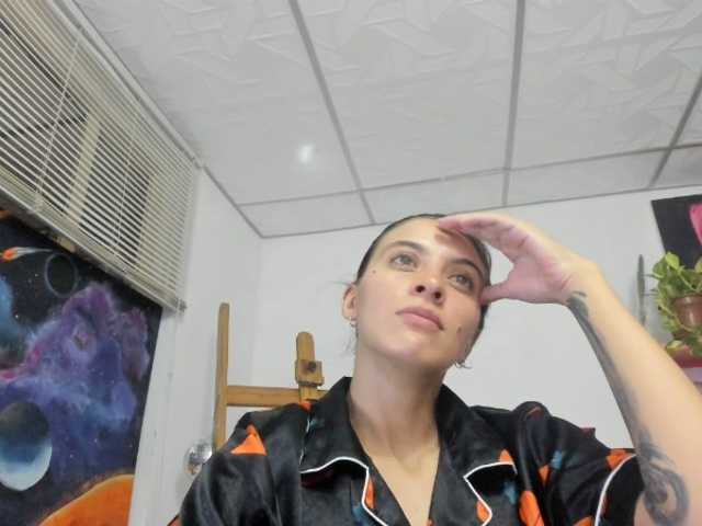 mariecam420 live cam on BongaCams