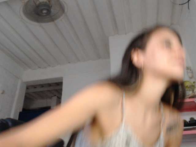 mariecam420 live cam on BongaCams