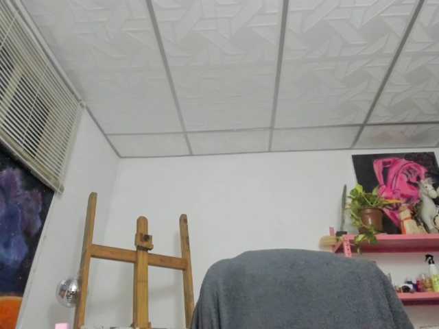 mariecam420 live cam on BongaCams