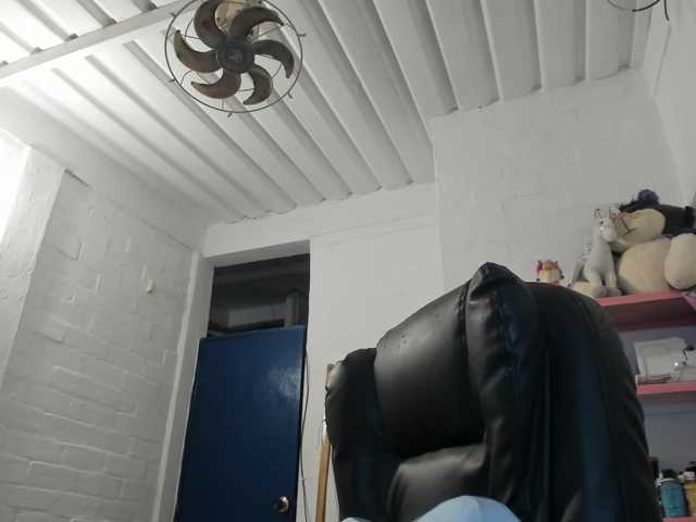 mariecam420 live cam on BongaCams