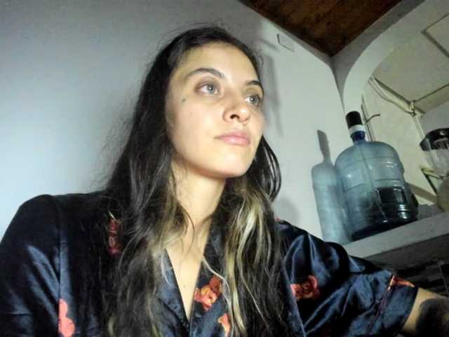 mariecam420 live cam on BongaCams