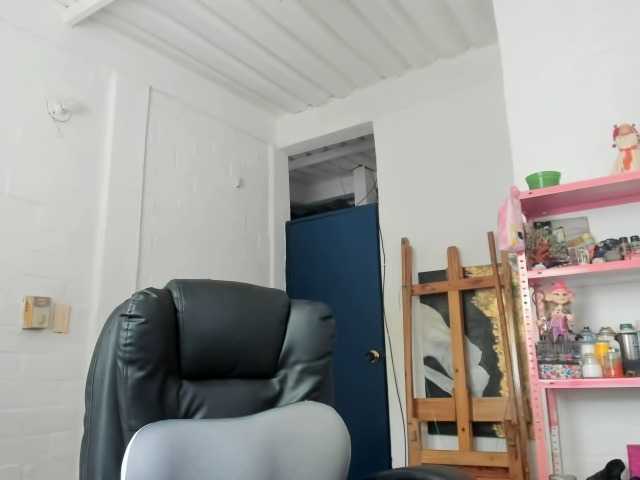 mariecam420 live cam on BongaCams