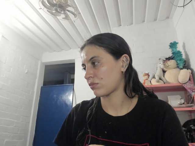 mariecam420 live cam on BongaCams