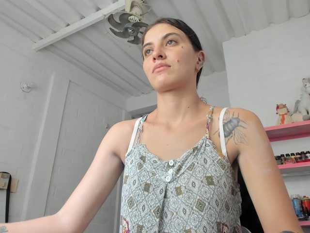 mariecam420 live cam on BongaCams