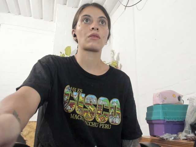 mariecam420 live cam on BongaCams