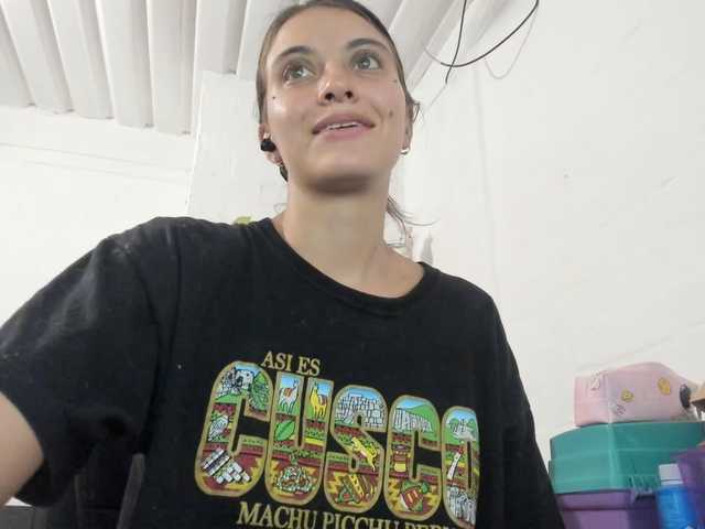 mariecam420 live cam on BongaCams