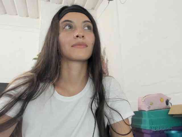 Modèle: mariecam420