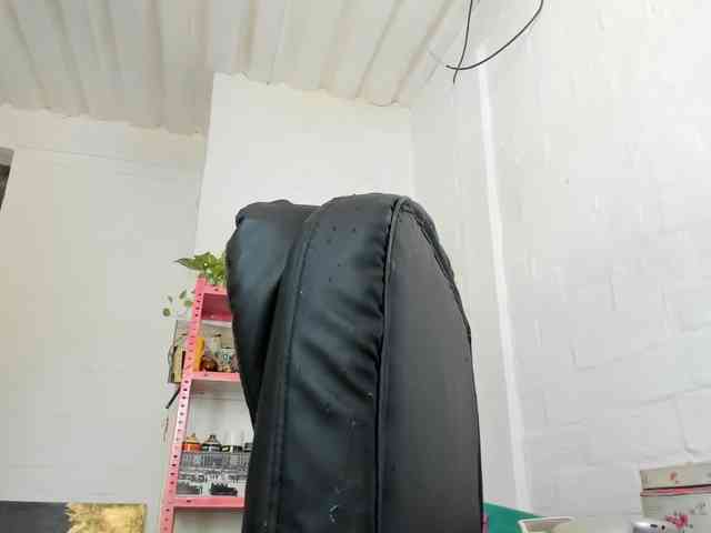 mariecam420's live room