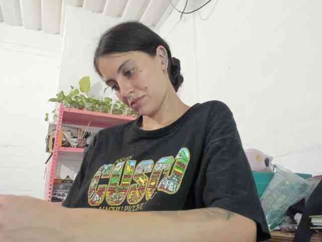 mariecam420 Live Webcam on BongaCams