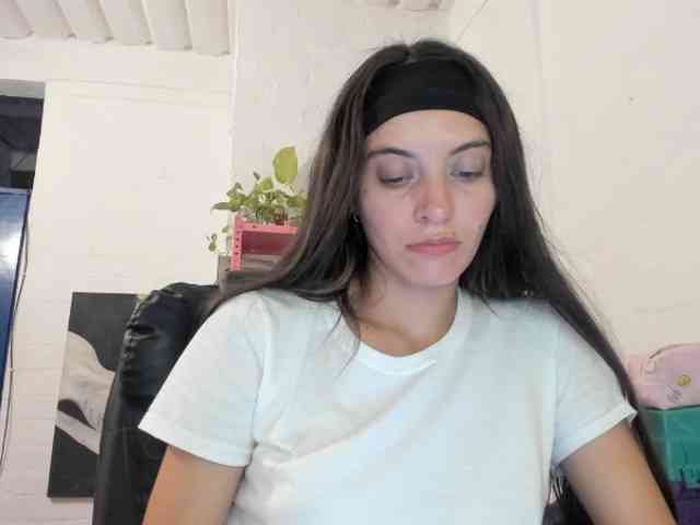 Modèle: mariecam420